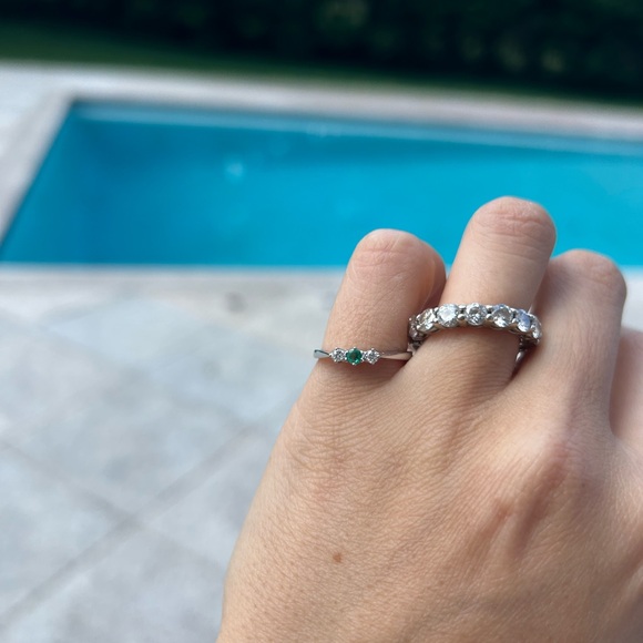 Diamond emerald simple ring - Picture 6 of 6